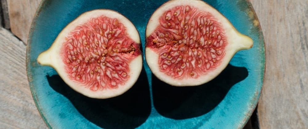 Understand Generics in Typescript with a real example